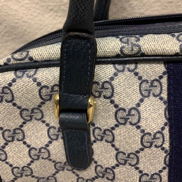 Vintage Gucci Navy GG Canvas Sherry Line Authentic Bag with COA - Picture 4 of 16